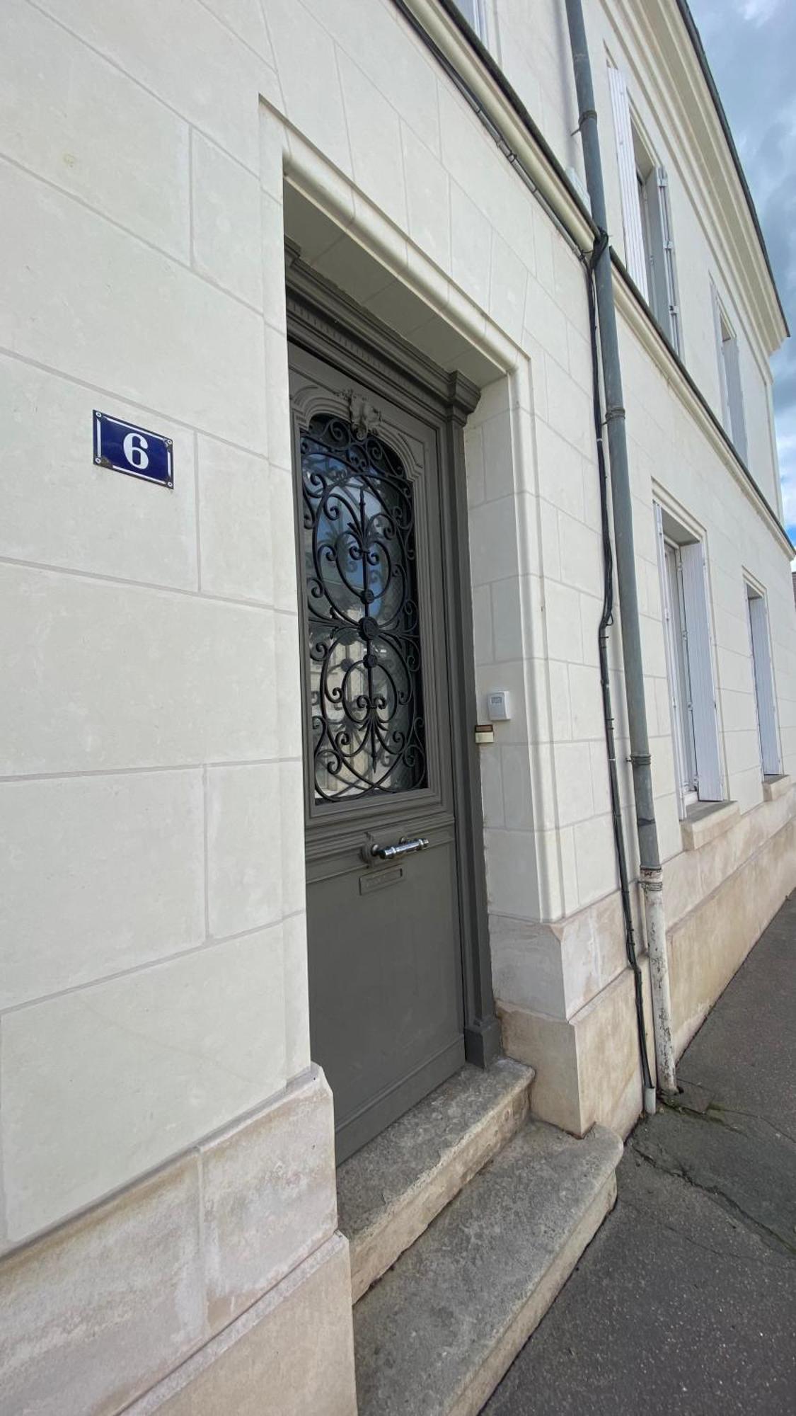 La Leonardine A Deux Pas Du Chateau Royal Amboise Exterior foto